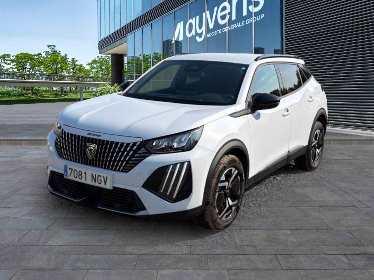 Renting PEUGEOT 2008 N2008 Allure Hybrid 145 eDCS6