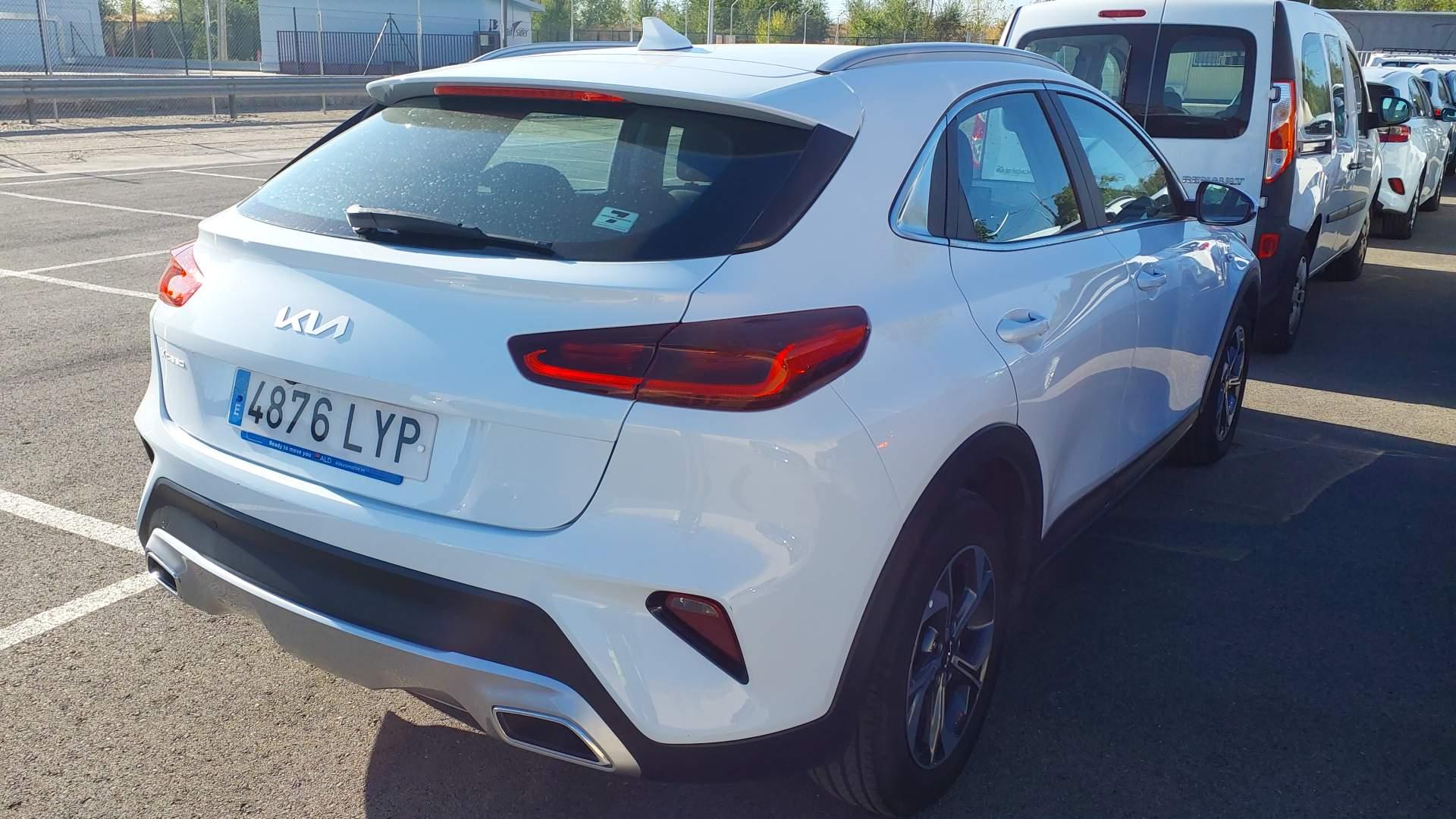 Kia XCeed 4876 LYP, foto 3 de 8, foto real