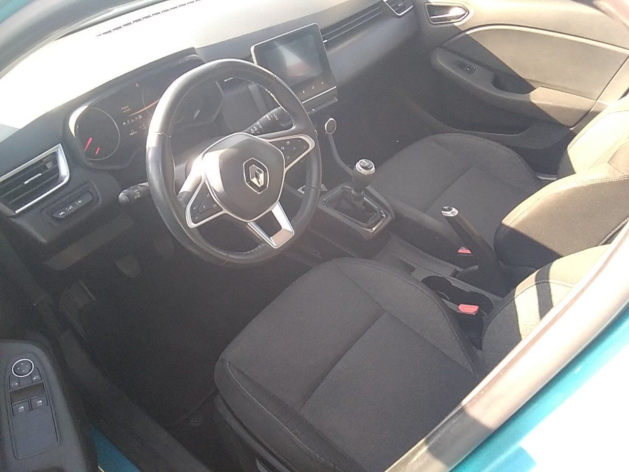 Renault Clio 0407 LYD, foto 7 de 8, foto real