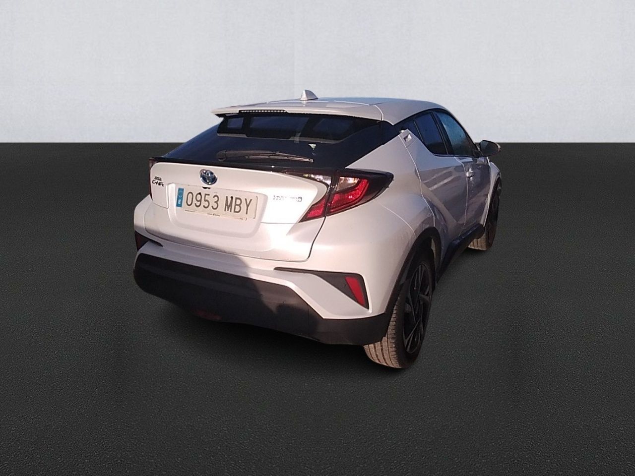 Toyota C-HR 0953 MBY, foto 4 de 8, foto real