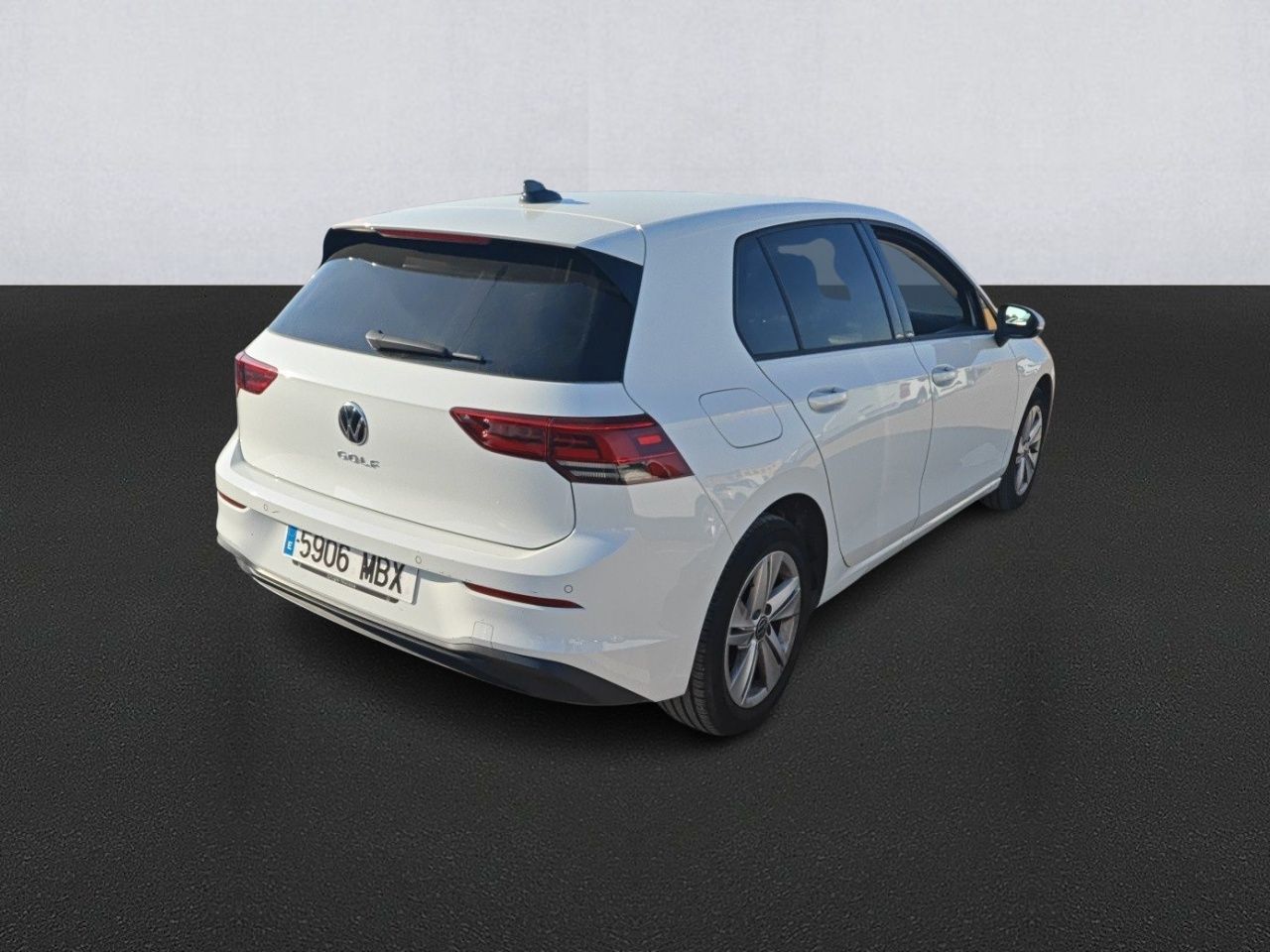 Volkswagen Golf 5906 MBX, foto 4 de 8, foto real