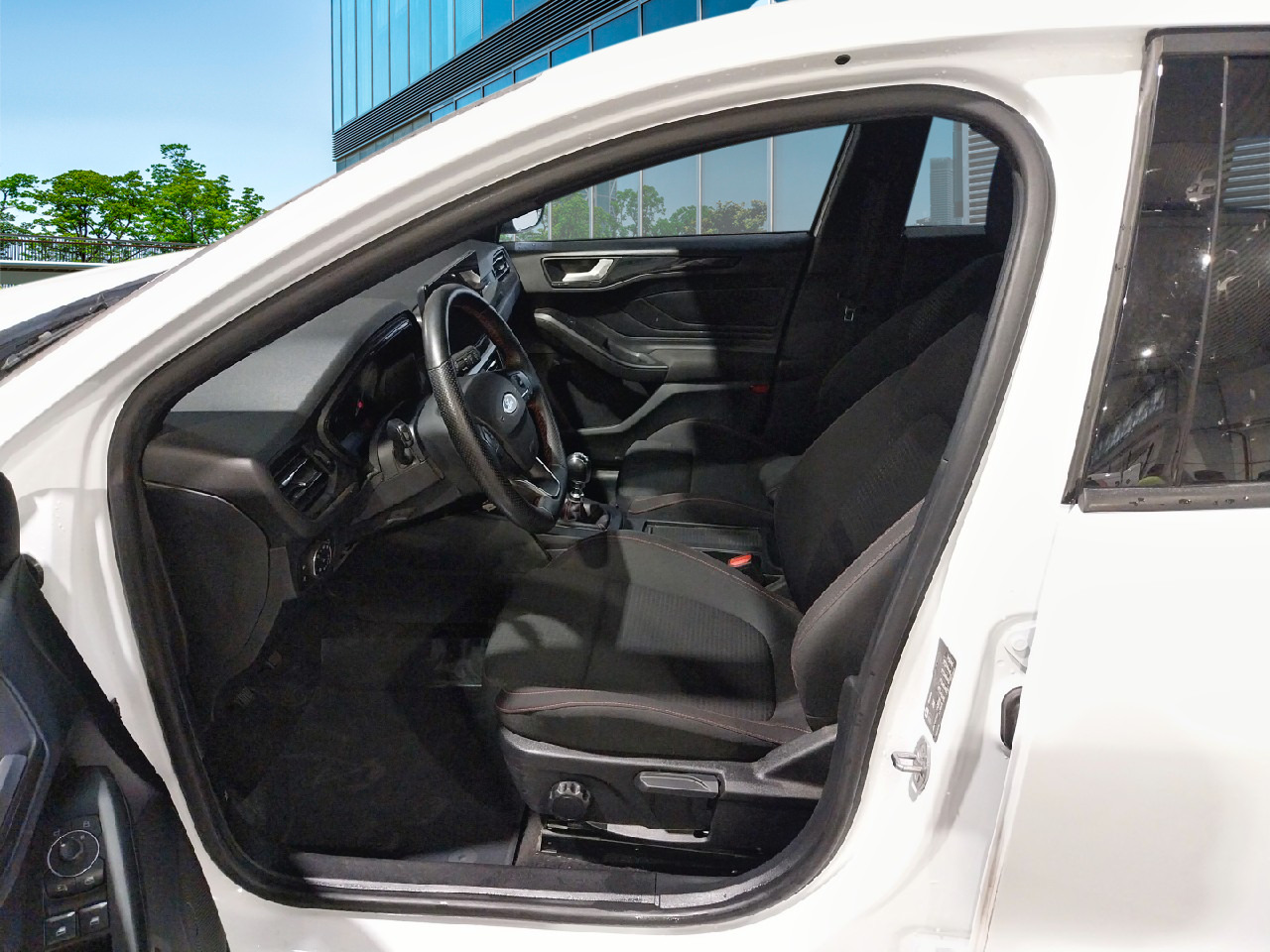 Ford Focus 6910 MHL, foto 7 de 7, foto real