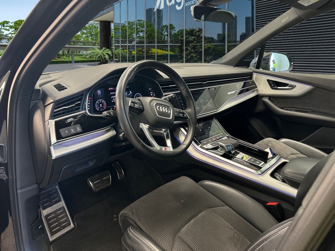 Audi Q7 8617 LLB, foto 7 de 7, foto real