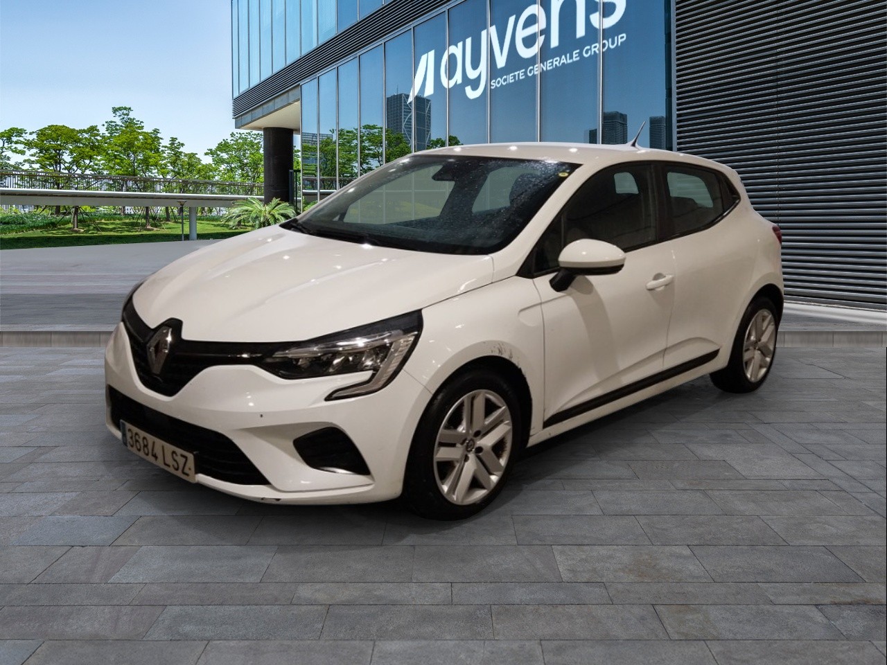 Renting RENAULT CLIO Intens TCe 67 kW (91CV)